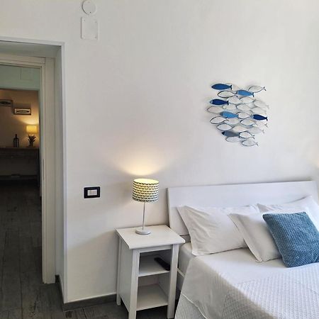 Inn Alta Marea Σαλέρνο Εξωτερικό φωτογραφία