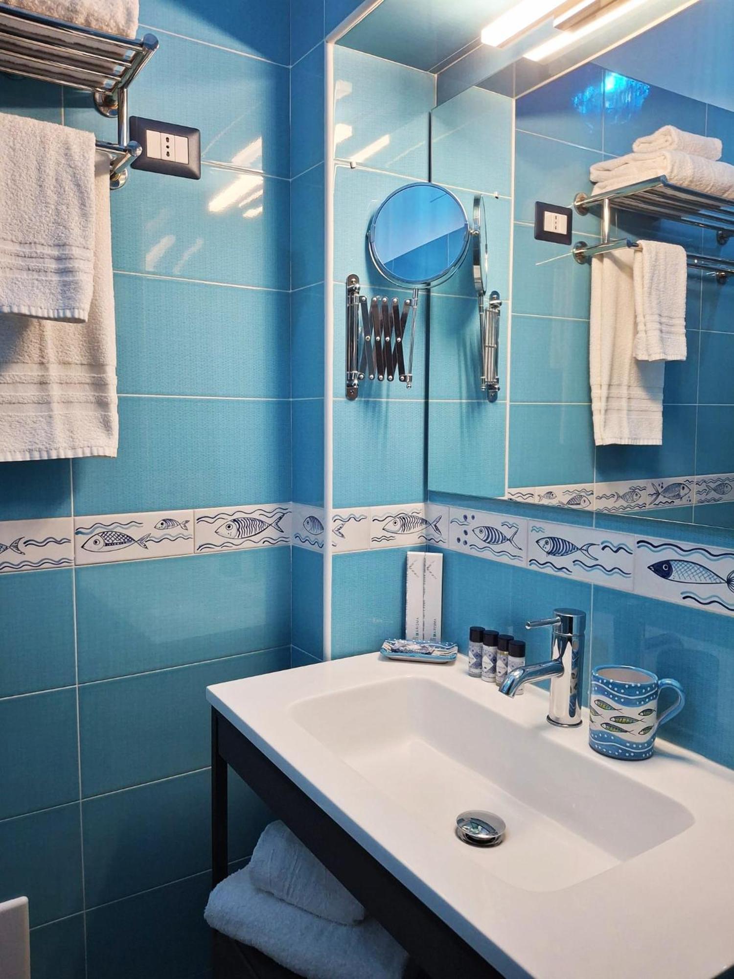 Inn Alta Marea Σαλέρνο Εξωτερικό φωτογραφία