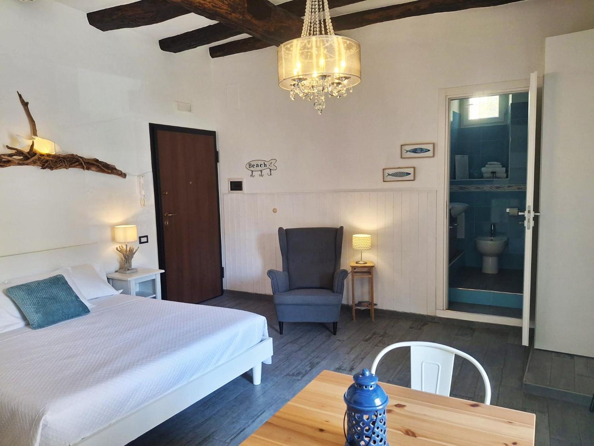 Inn Alta Marea Σαλέρνο Εξωτερικό φωτογραφία